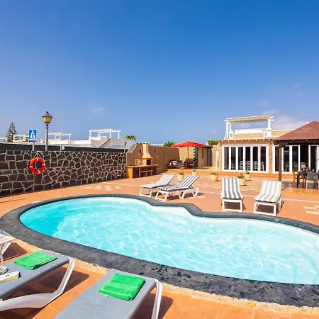 Marisol Villa